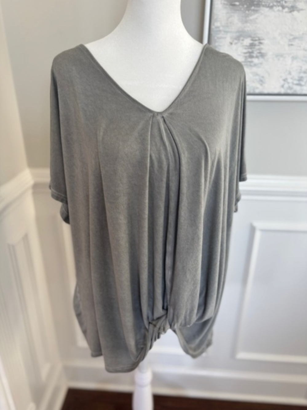 C&C California Gray V-Neck Twist-Front Draped Top